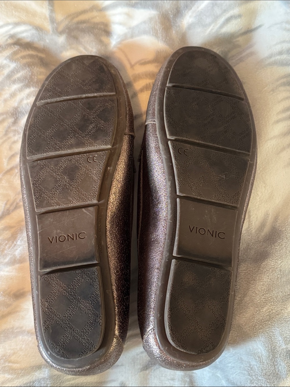 VIONIC Debbie Slip-On Metallic Loafers - Picture 5 of 9